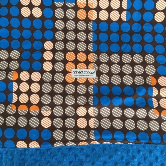 Carseat Canopy Reversible Blue Minky/Pattern - Picture 2 of 5